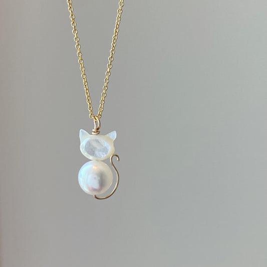 Happy White Cat Necklace